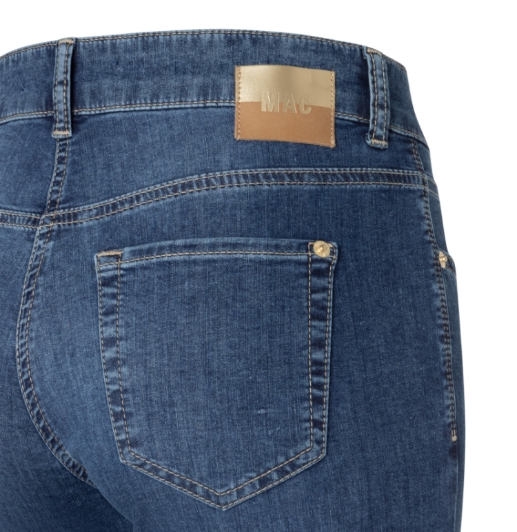 D657 MID BLUE D