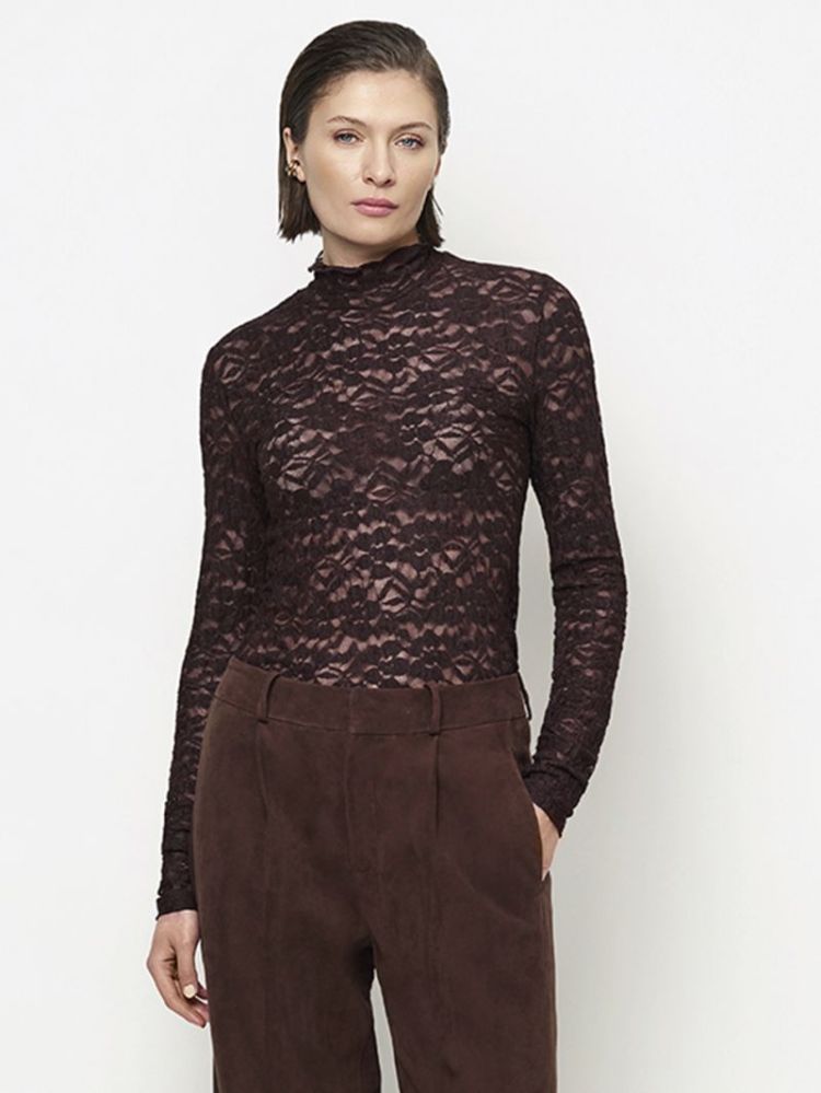 7476 Dark plum