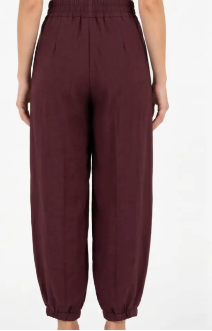  Aubergine